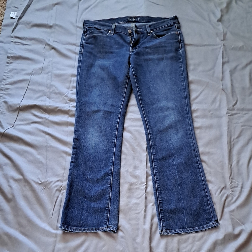 Mid-rise Flare Jeans